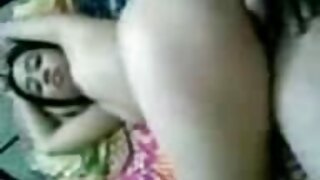 गुळगुळीत किन्नर कुत्र्याला एका रागीट मित्राकडून कोंबडा चोखण्याचा आनंद मिळतो